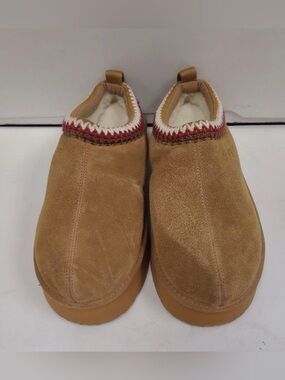 Fitory - NWOT - Cozy Suede Slip-On Mules in Tan -